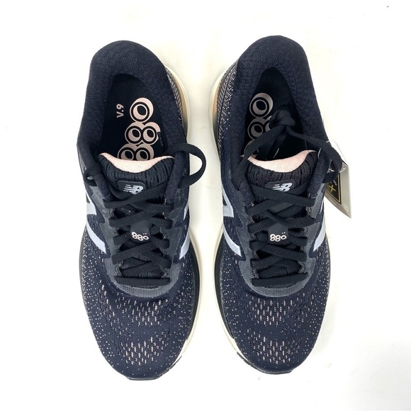 New Balance Women's Neutral Cushioning Running Shoe - Black W880GT9 - Picture 3 of 9